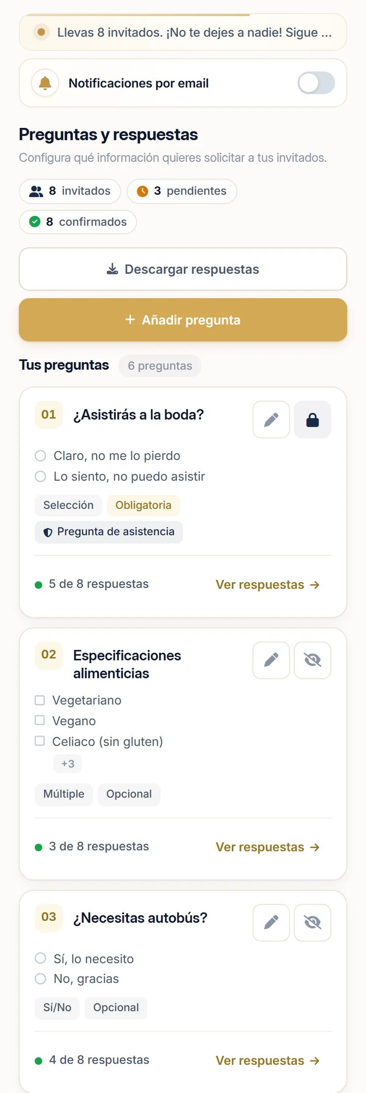La pestaña de preguntas y respuestas del editor: el botón para descargar las respuestas, el de añadir una pregunta y cada pregunta con cuántos invitados la han contestado