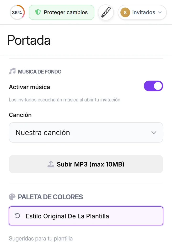 La sección Música de fondo del editor de la invitación de boda digital, en el móvil, con la música activada, la canción subida por la pareja elegida y el botón para subir un MP3